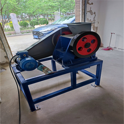 Máy nghiền đá trong phòng thí nghiệm Mpe 600kg / H để luyện kim